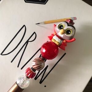 Disney Doorables: Sleeping Beauty: Owl Dressed as Prince handmade beaded pen